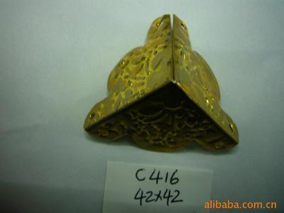 【厂家供应优质包角 木盒包装下护角 礼盒包装包角 礼品盒装饰包角】价格,厂家,图片,其他箱包服装配件,永嘉县瓯北镇金锋五金工艺配件厂-