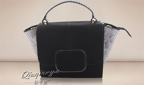 秋千鱼箱包产品图片 秋千鱼箱包店铺装修图片